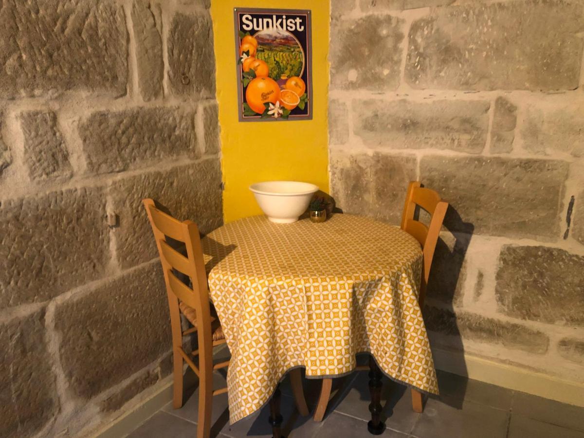 Charming One Bedroom Apartment In Brive Center Extérieur photo